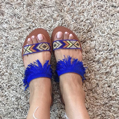Sandales en cuir bleu franges, sandales à la main, sandales plates, chaussures d'été bleu,